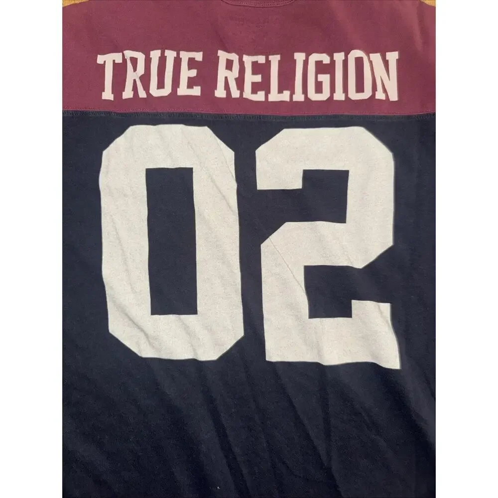 True Religion Football Jersey T-Shirt Burgundy Blue Men’s XL 22x27